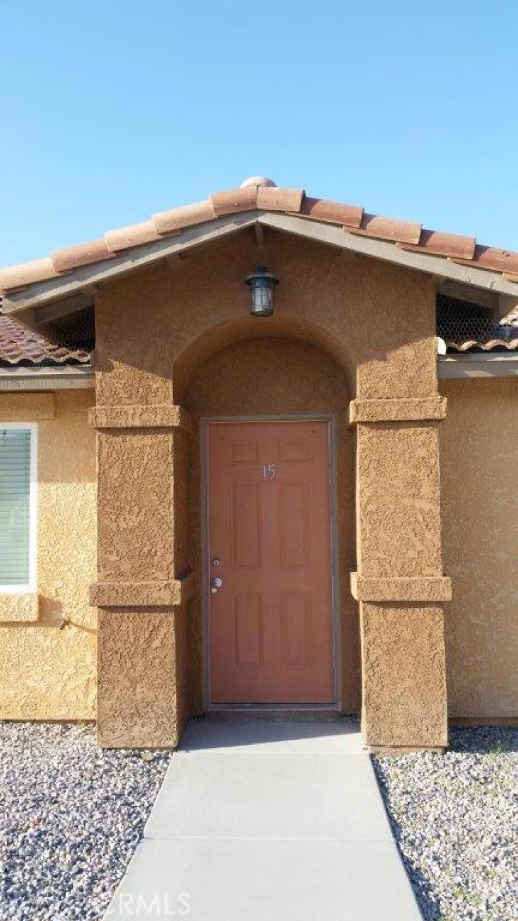 2 Bed Home to Rent in 29 Palms, California