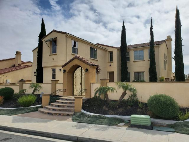 5 Bed Home to Rent in Chula Vista, California