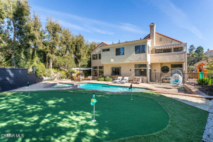 Residential Home in Agoura