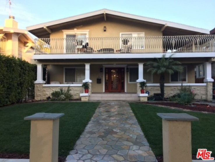 Residential Home in Hancock Park