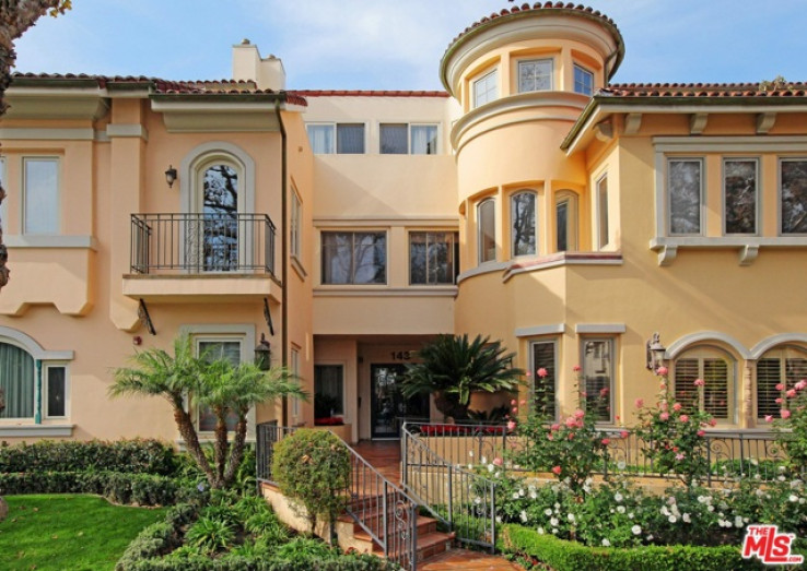 3 Bed Home for Sale in Beverly Hills, California