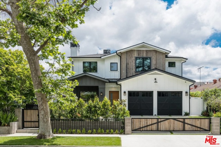 Residential Home in Studio City