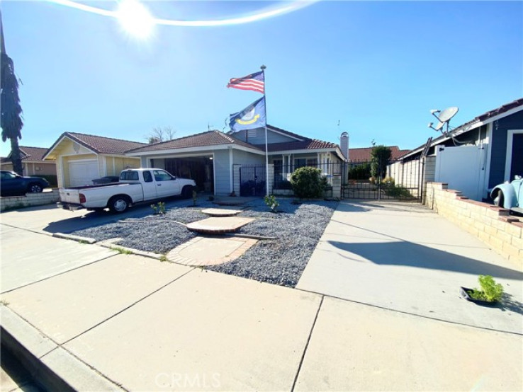 3 Bed Home to Rent in Perris, California