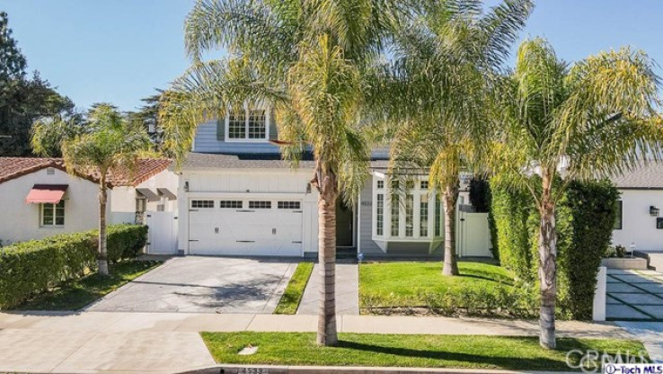 5 Bed Home for Sale in Studio City, California