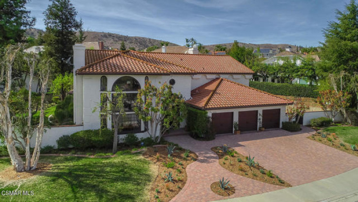 Residential Home in Agoura