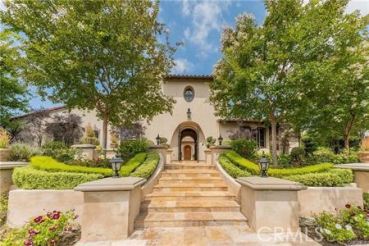 Residential Lease in Calabasas