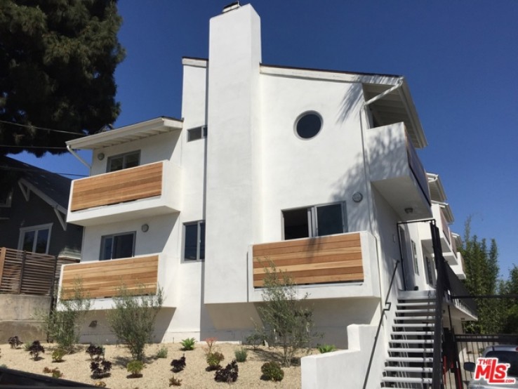 2 Bed Home to Rent in Los Angeles, California