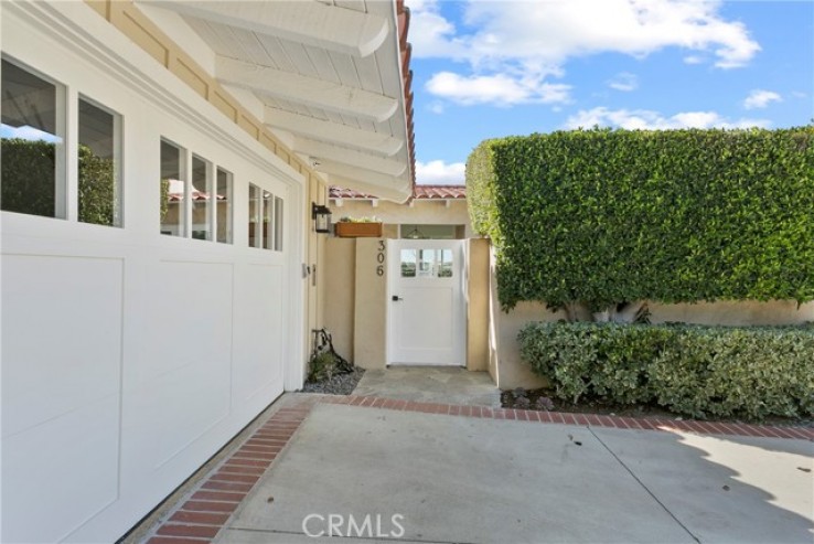 Residential Home in East Bluff - Harbor View