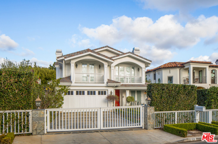 5 Bed Home for Sale in Los Angeles, California