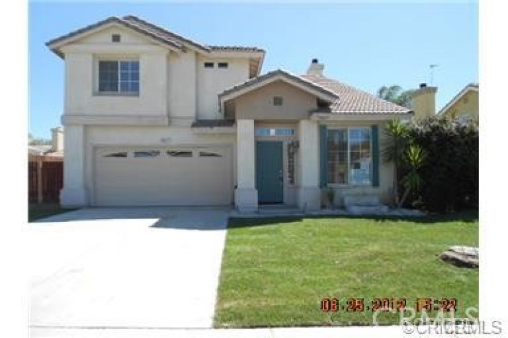 4 Bed Home to Rent in Murrieta, California