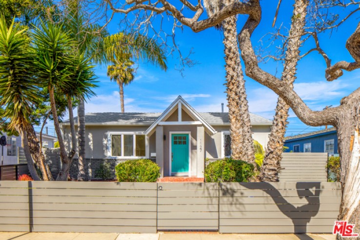 3 Bed Home for Sale in Santa Monica, California