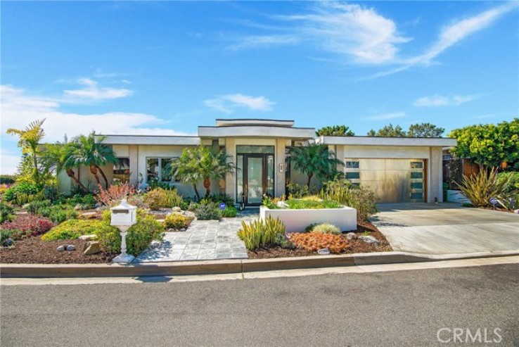 Residential Home in South Laguna