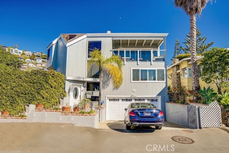 Residential Home in Laguna Village