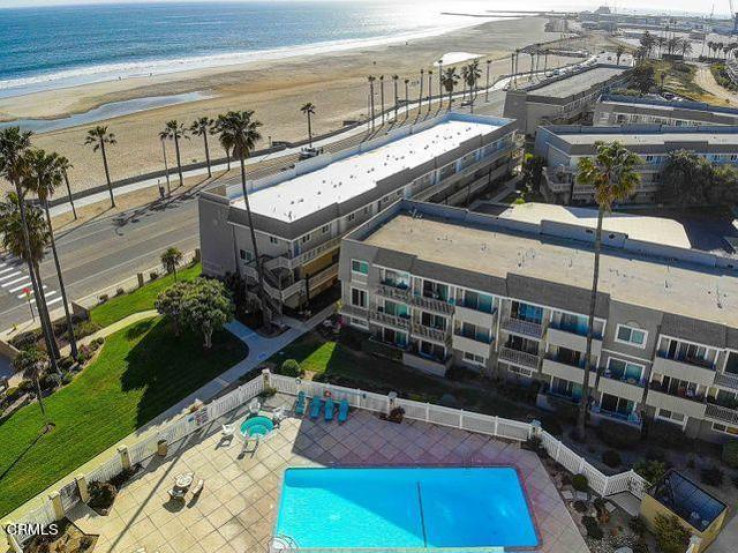 Residential Lease in Oxnard - Port Hueneme Beaches