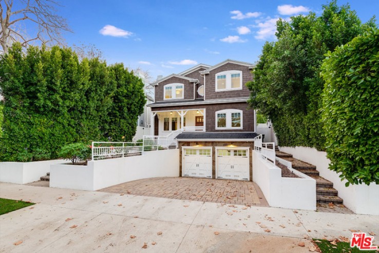 Residential Home in Studio City