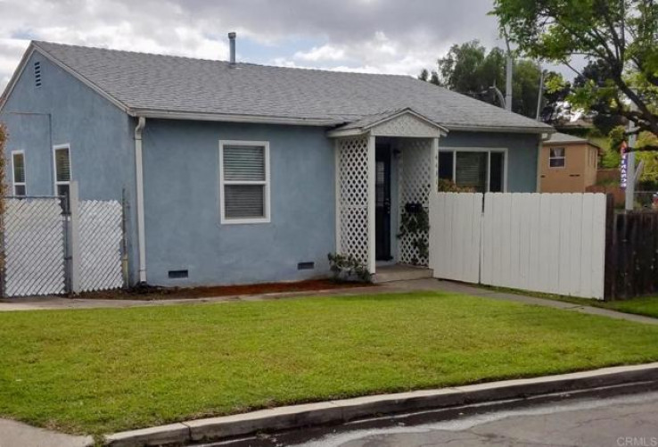 2 Bed Home to Rent in La Mesa, California