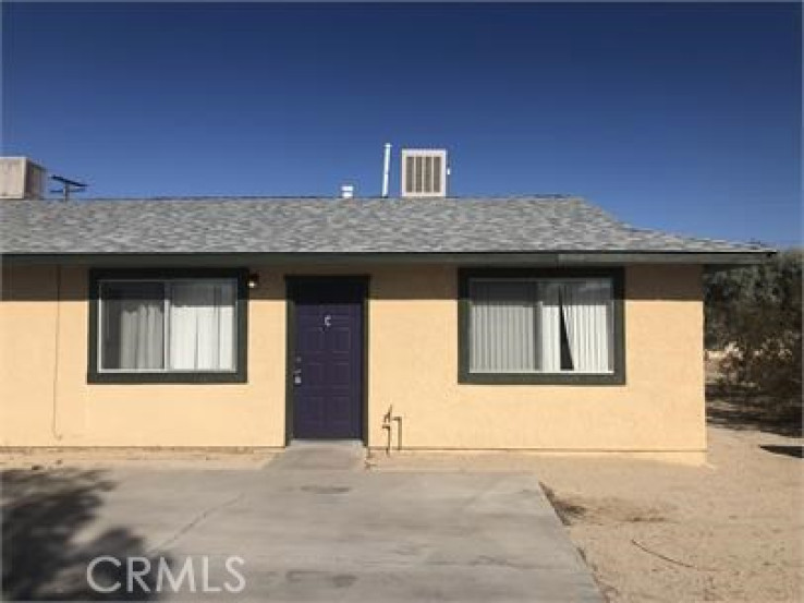 2 Bed Home to Rent in 29 Palms, California