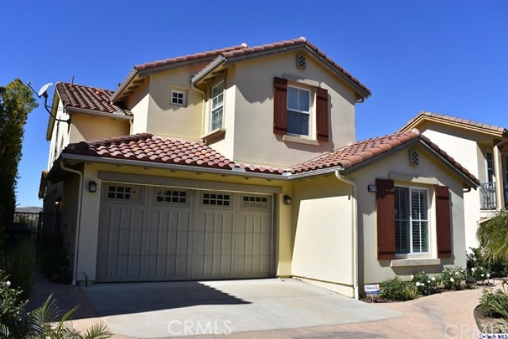 4 Bed Home to Rent in Calabasas, California