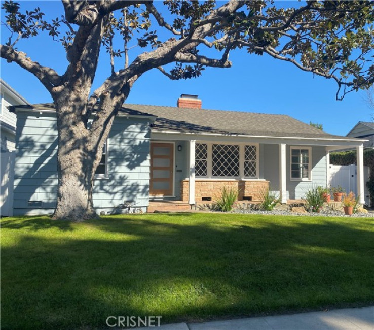 3 Bed Home to Rent in Studio City, California