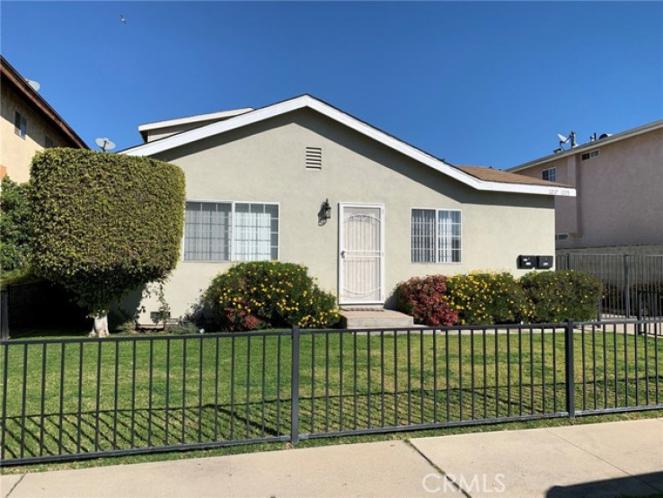 2 Bed Home to Rent in Gardena, California