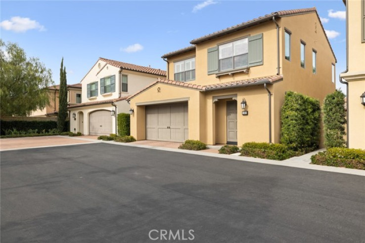 Residential Lease in Cypress Village