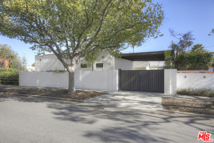 4 Bed Home for Sale in Los Angeles, California