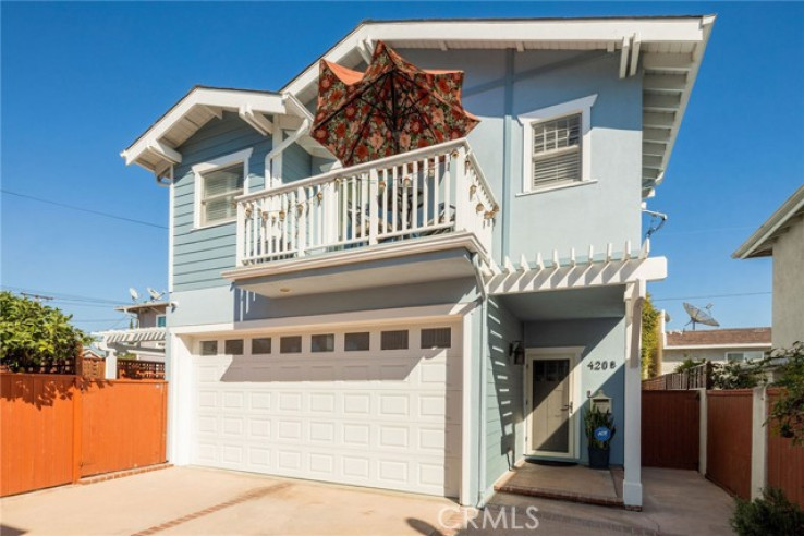 4 Bed Home to Rent in Redondo Beach, California