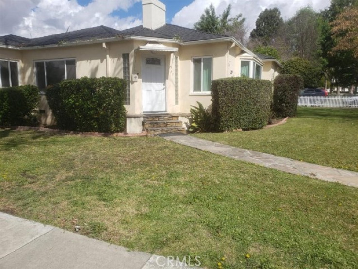 3 Bed Home to Rent in Pomona, California