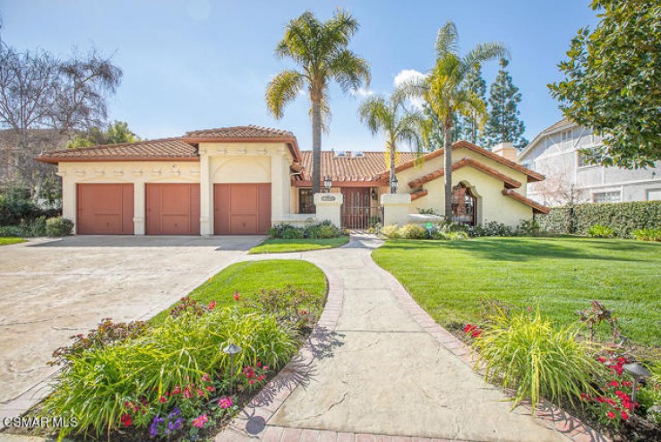 Residential Home in Agoura