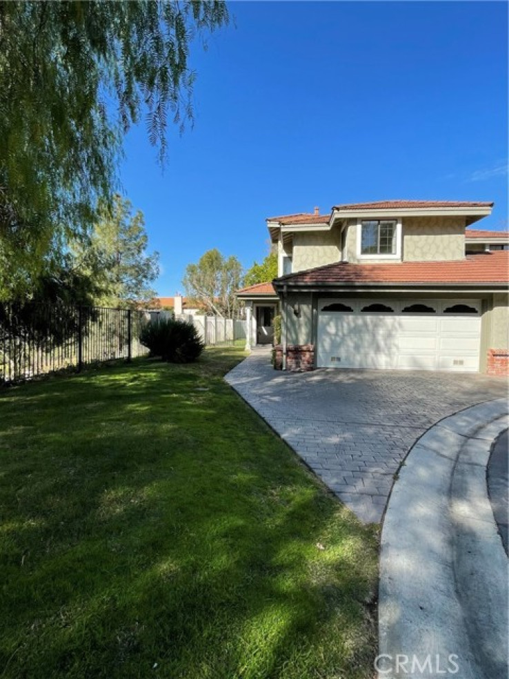 3 Bed Home to Rent in Agoura Hills, California