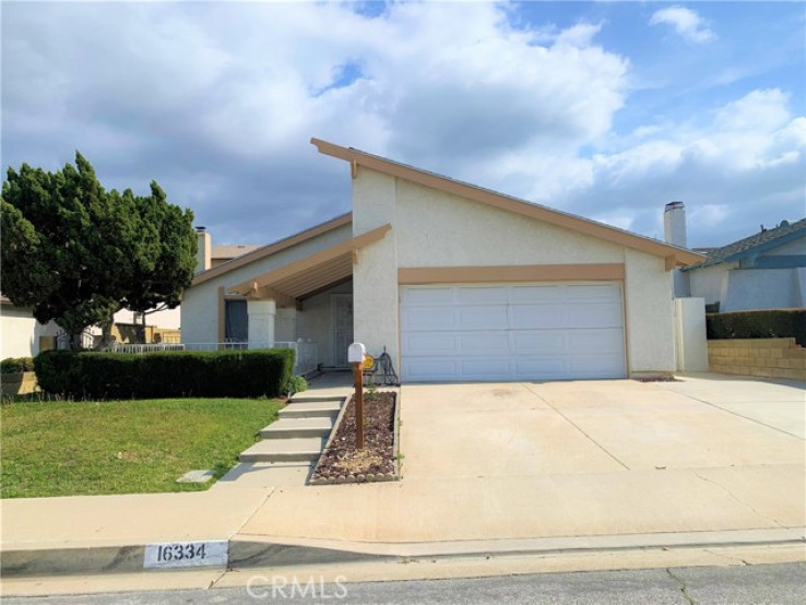 4 Bed Home to Rent in Hacienda Heights, California