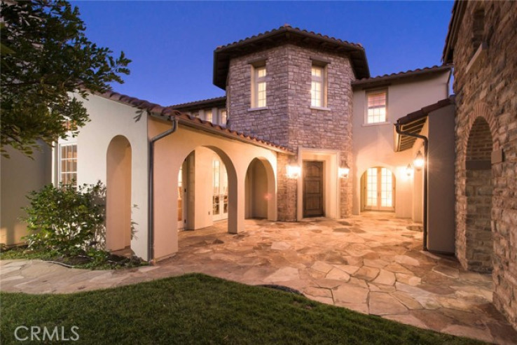 Residential Lease in Calabasas