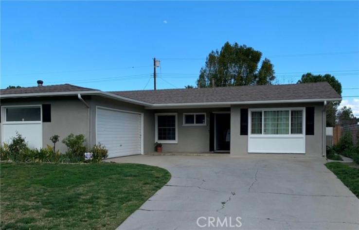 3 Bed Home to Rent in West Hills, California