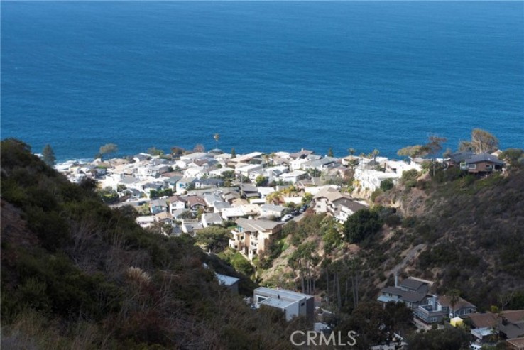 Residential Home in Laguna Village