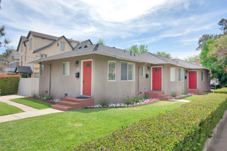 Residential Lease in Pasadena (NW)