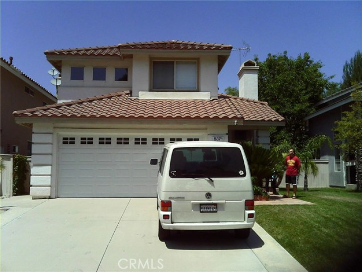 3 Bed Home to Rent in Anaheim Hills, California