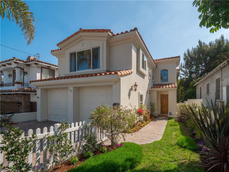 5 Bed Home for Sale in Manhattan Beach, California