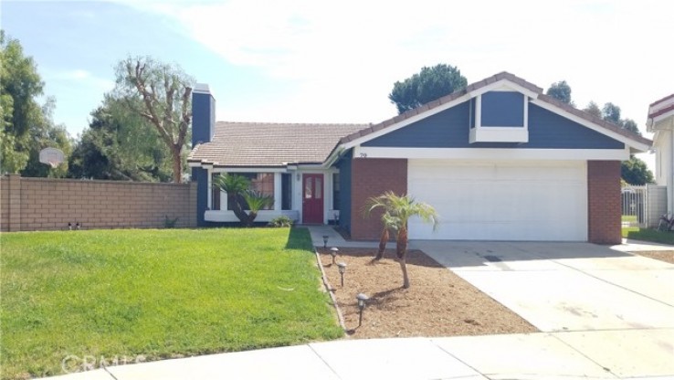 3 Bed Home to Rent in Phillips Ranch, California