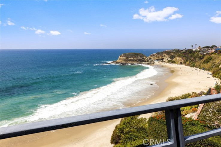 2 Bed Home for Sale in Laguna Beach, California