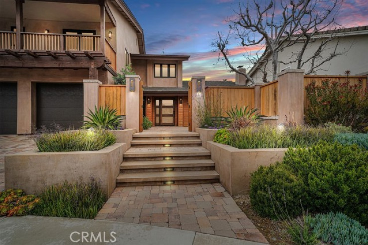 Residential Home in Corona Del Mar - Spyglass