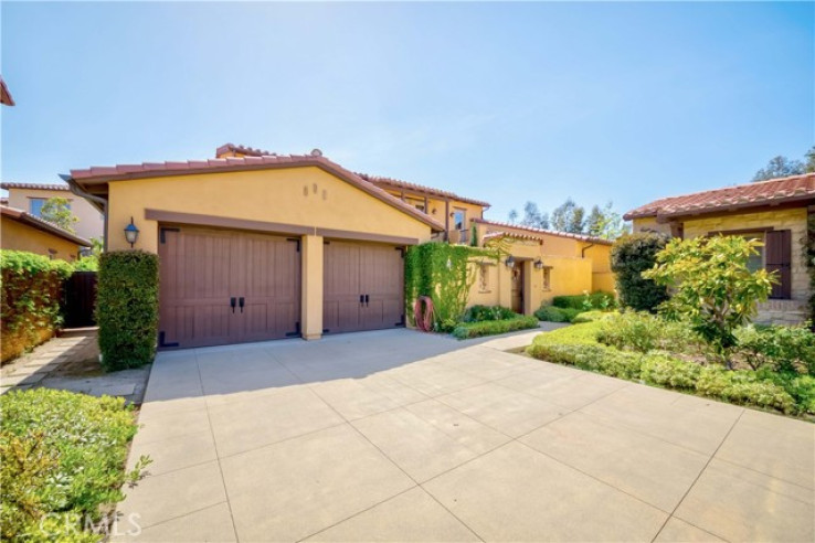 4 Bed Home for Sale in Irvine, California