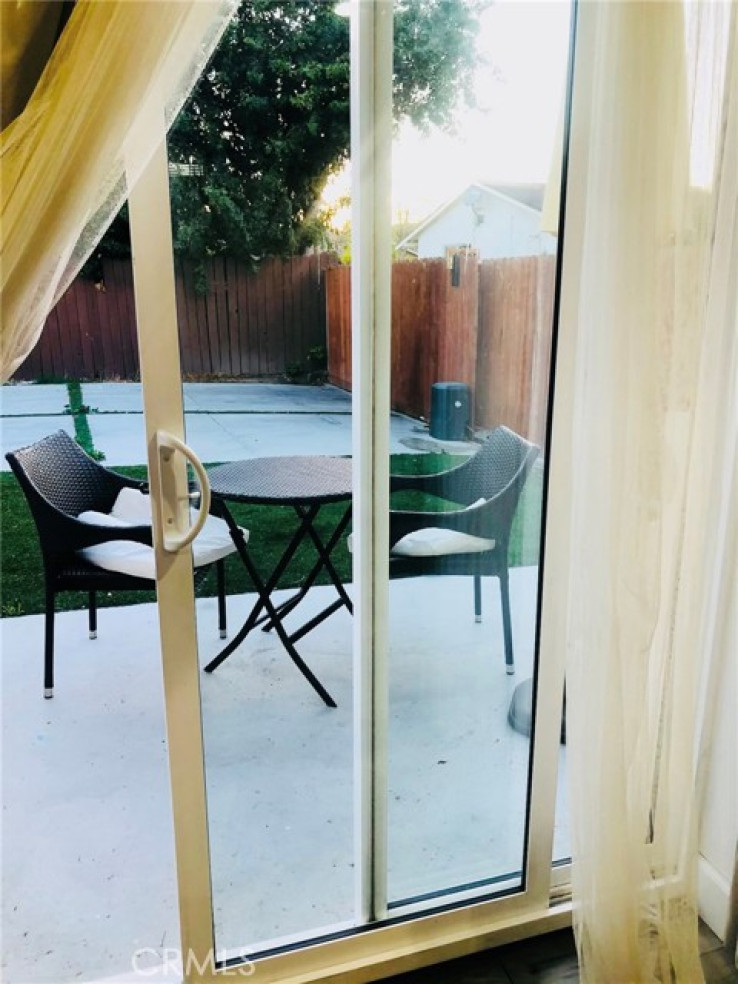 1 Bed Home to Rent in West Hills, California