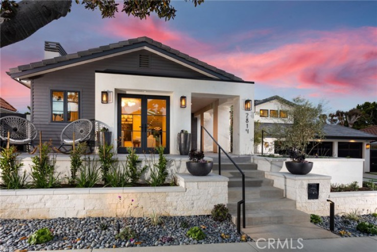 5 Bed Home for Sale in Corona del Mar, California