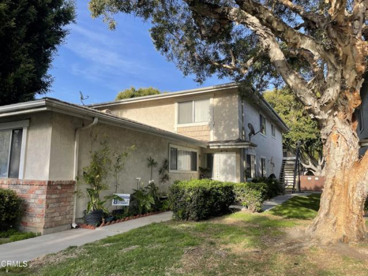 Residential Lease in Oxnard - Southwest / Port Huenem