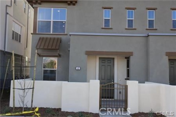 3 Bed Home to Rent in Irvine, California