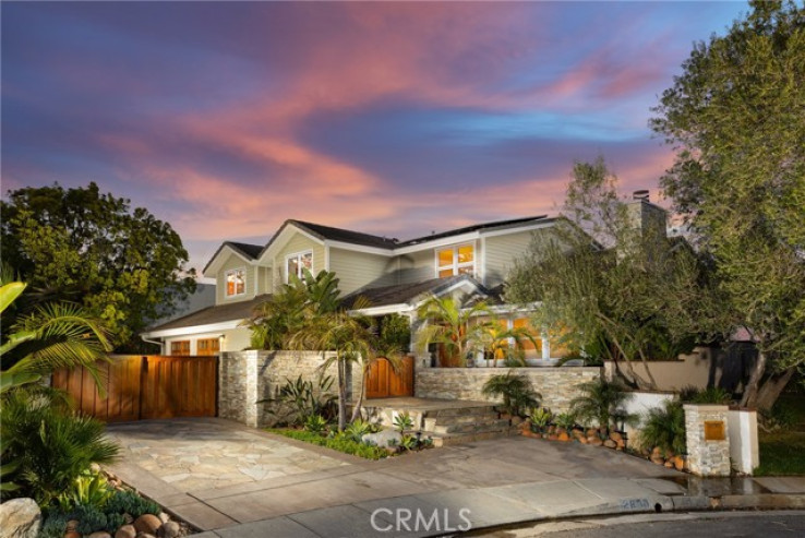 Residential Home in Laguna Village