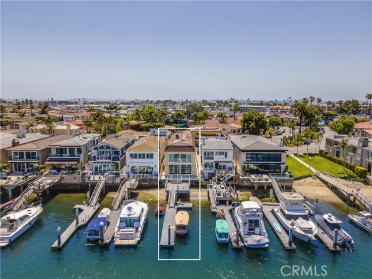 5 Bed Home for Sale in Newport Beach, California