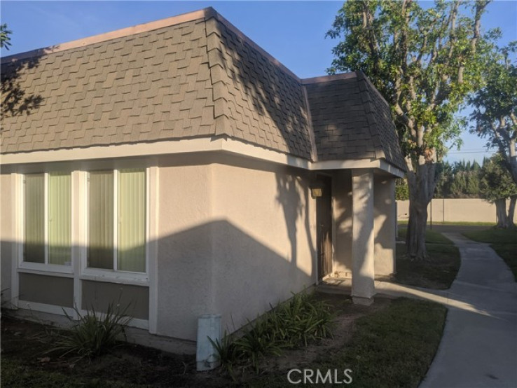 2 Bed Home to Rent in Anaheim, California