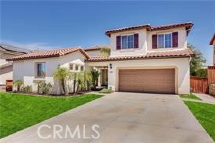 6 Bed Home to Rent in Murrieta, California