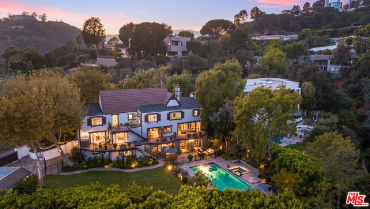 Residential Home in Brentwood